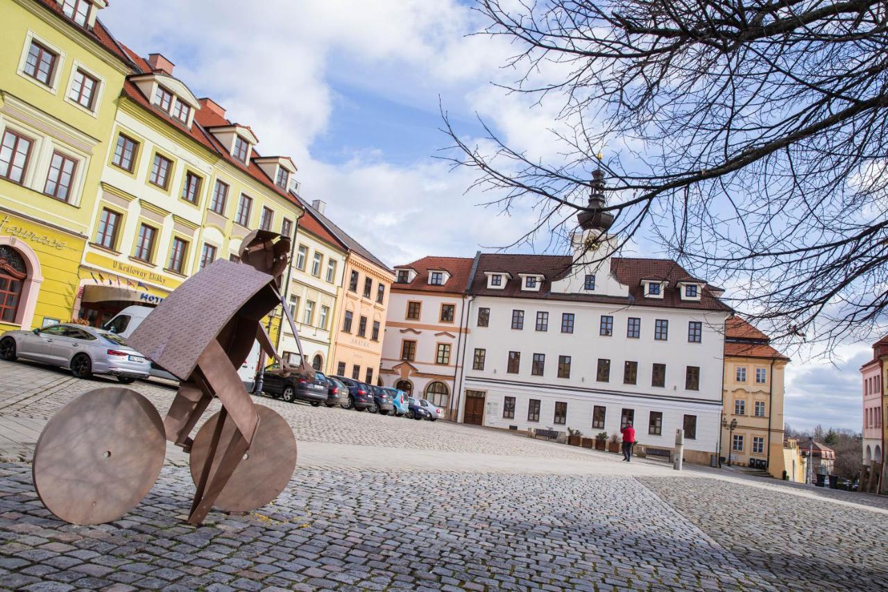 Penzion Amatka Hradec Kralove Luaran gambar